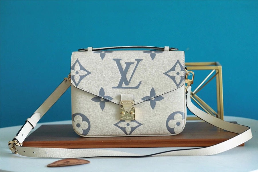 LV Pochette Metis Monogram Empreinte White For Women, Women’s Handbags, Shoulder Bags And Crossbody Bags 9.8in/25cm LV 