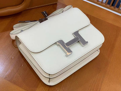HM Constance 23 Epsom White For Women, Handbags, Shoulder Bag 9in/23cm